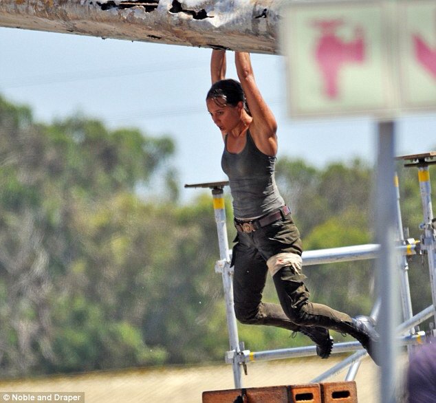 lara croft reboot